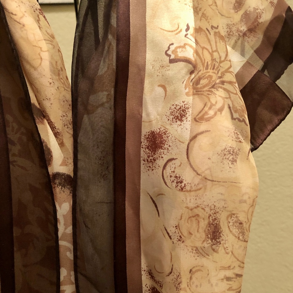Beautiful Silk Scarf - Picture 3 of 3